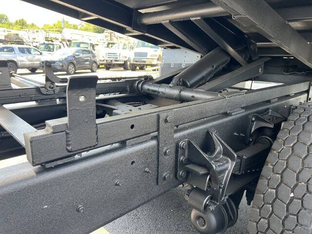 2018 International DuraStar 4300