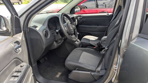 2012 Jeep Compass Sport