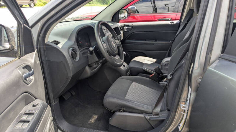 2012 Jeep Compass Sport