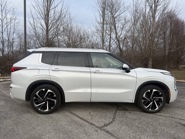 2022 Mitsubishi Outlander SEL