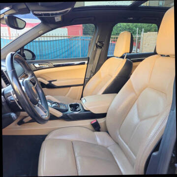 2018 Porsche Cayenne Platinum Edition