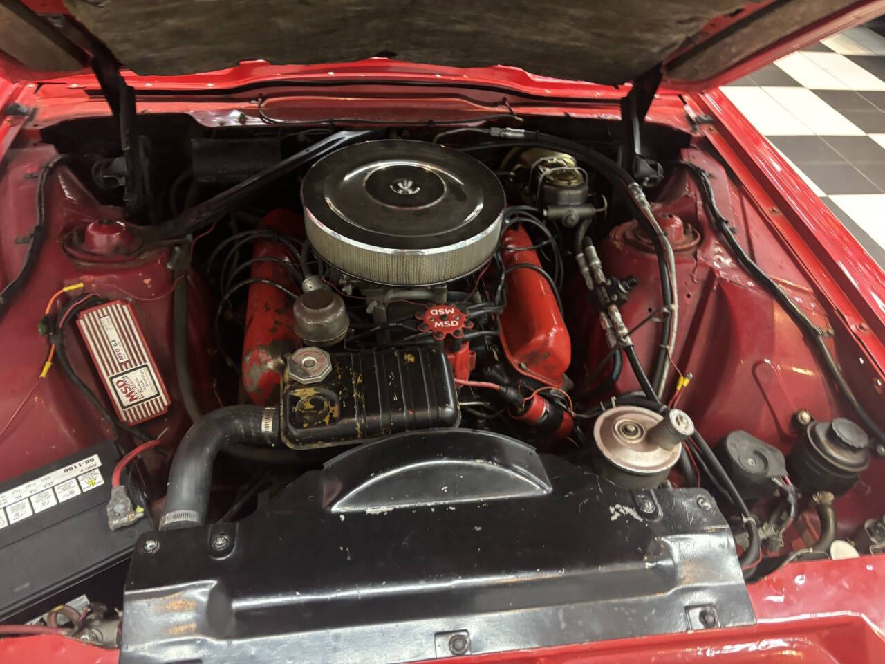 1964 Ford Thunderbird 37