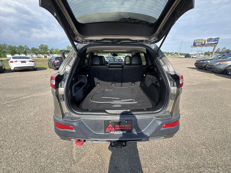 2017 Jeep Cherokee Trailhawk