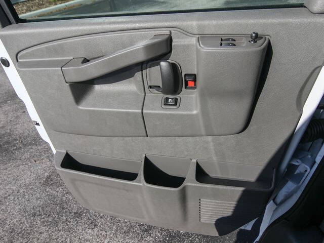2026 GMC Savana 2500