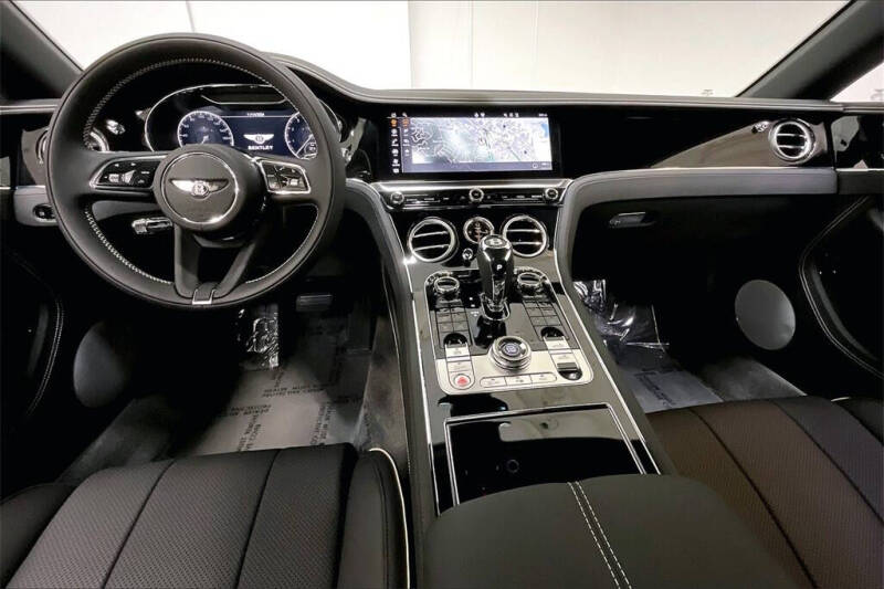 2024 Bentley Continental