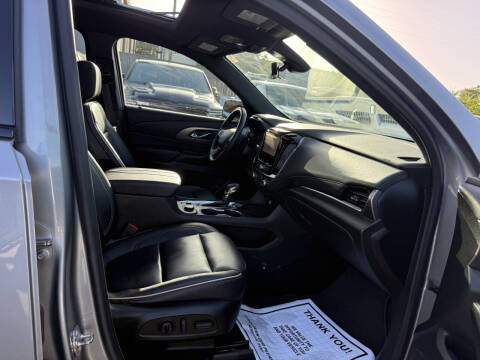 2023 Chevrolet Traverse Premier