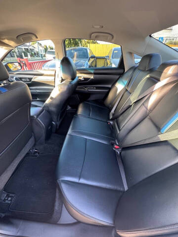 2018 Nissan Altima 2.5 SR