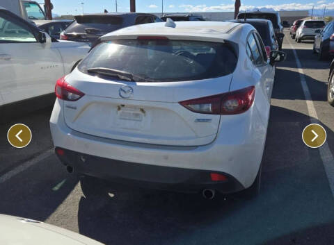 2016 Mazda MAZDA3 s Grand Touring