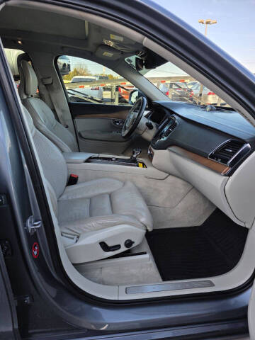 2016 Volvo XC90 T6 Inscription