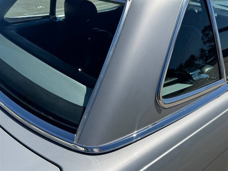 1984 Mercedes-Benz 380-Class 380 SL