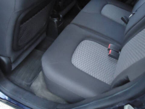 2011 Chevrolet HHR LS