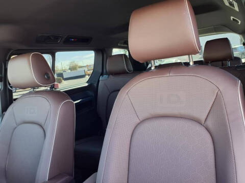 2025 Volkswagen ID. Buzz Pro S