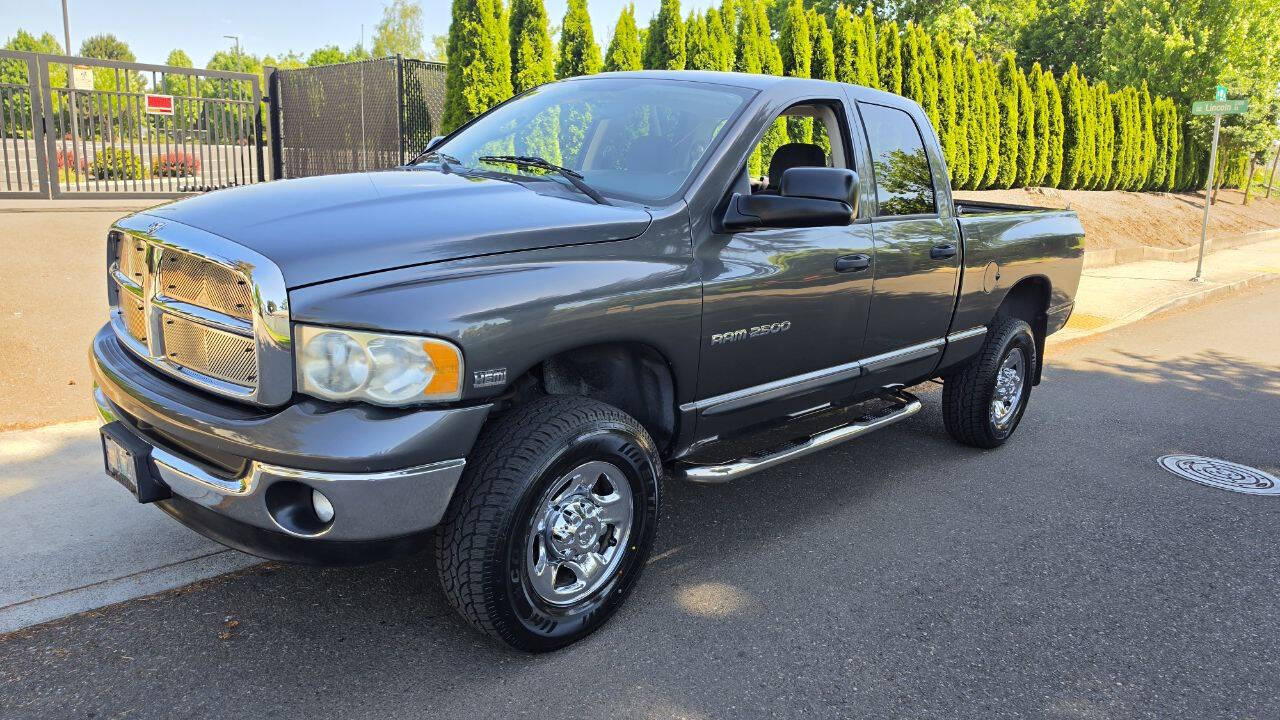 Gray 2003 Dodge Ram 2500 SLT 4dr Quad Cab SLT 4WD SB 1