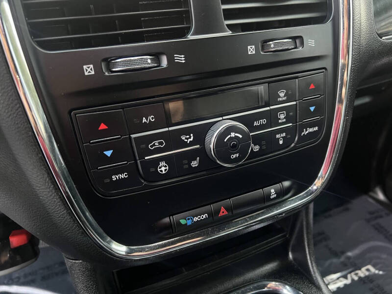 2014 Dodge Grand Caravan SXT 30th Anniversary