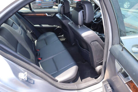 2013 Mercedes-Benz C-Class C 300 Luxury 4MATIC