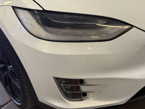 2020 Tesla Model X Long Range Plus