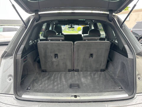 2017 Audi Q7 3.0T quattro Premium Plus