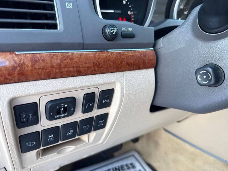 2014 Toyota Land Cruiser