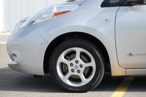 2011 Nissan LEAF SV