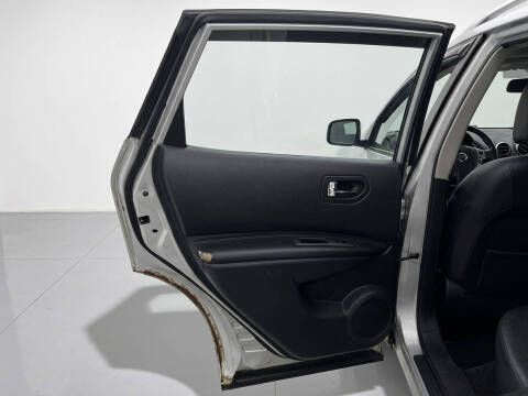 2011 Nissan Rogue S