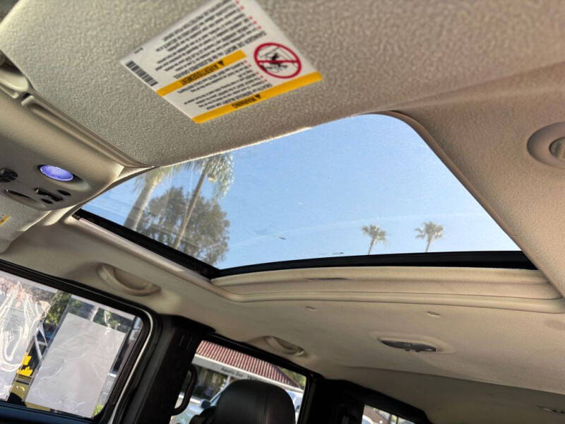 2005 HUMMER H2