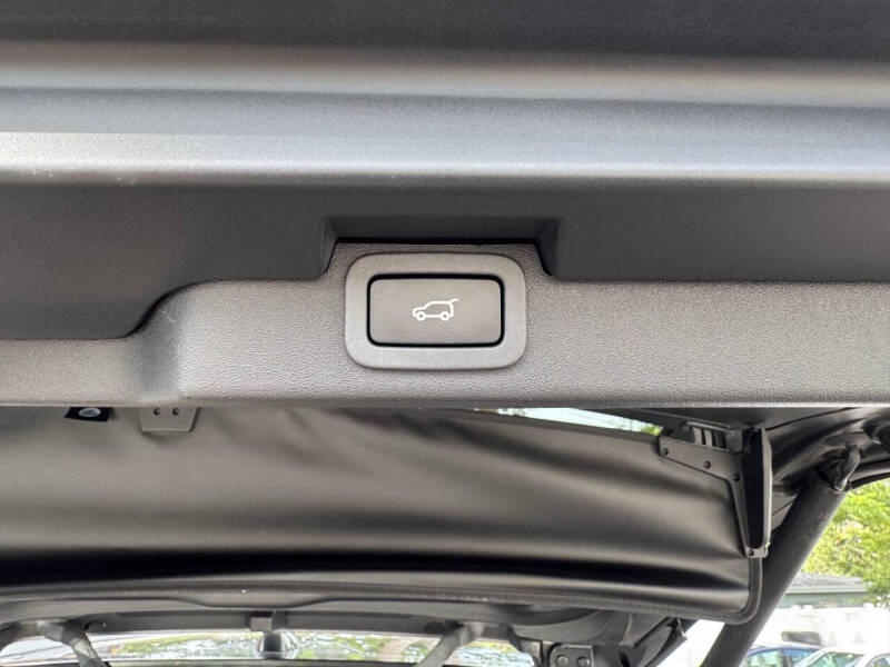 2017 Land Rover Discovery HSE