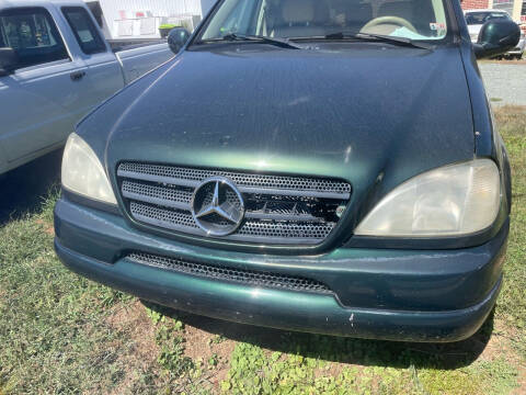 2000 Mercedes-Benz M-Class ML 430