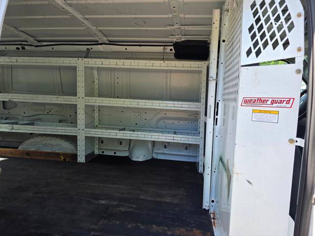2011 Ford E-Series E-350 SD