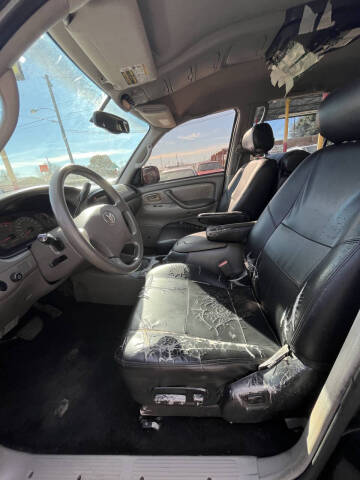 2003 Toyota Sequoia SR5