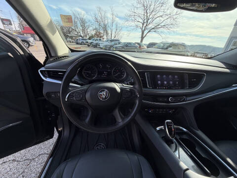 2021 Buick Enclave Essence