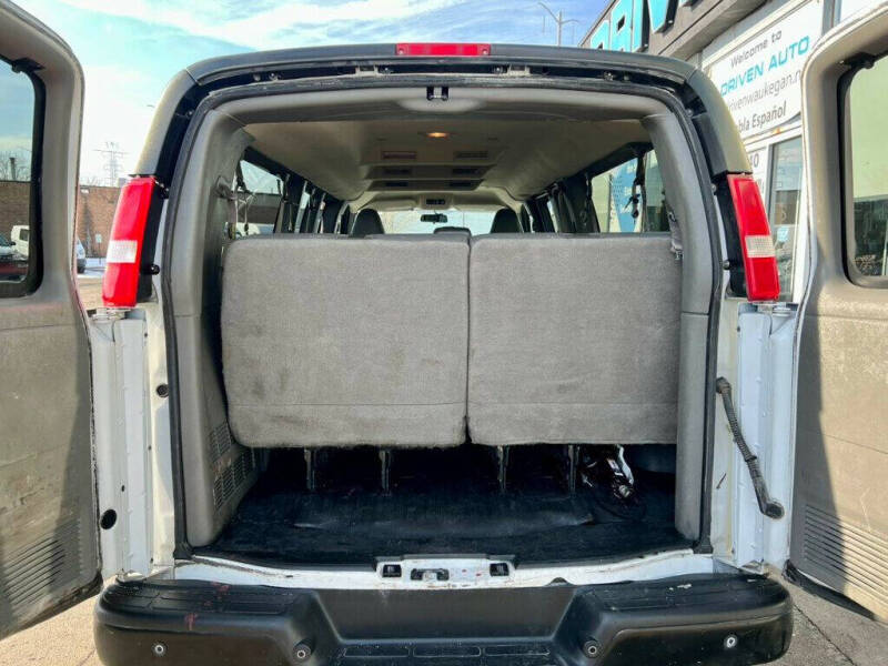 2023 Chevrolet Express LS 3500
