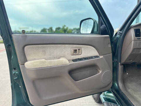 2000 Toyota 4Runner SR5