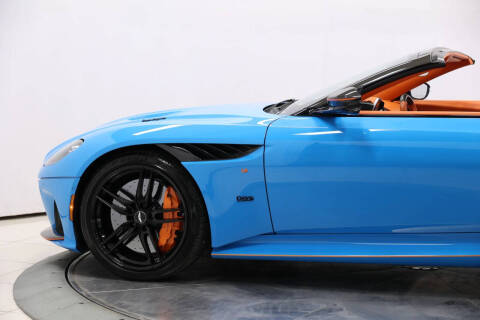 2022 Aston Martin DBS Superleggera