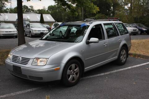 2005 Volkswagen Jetta for sale at Auto Bahn Motors in Winchester VA