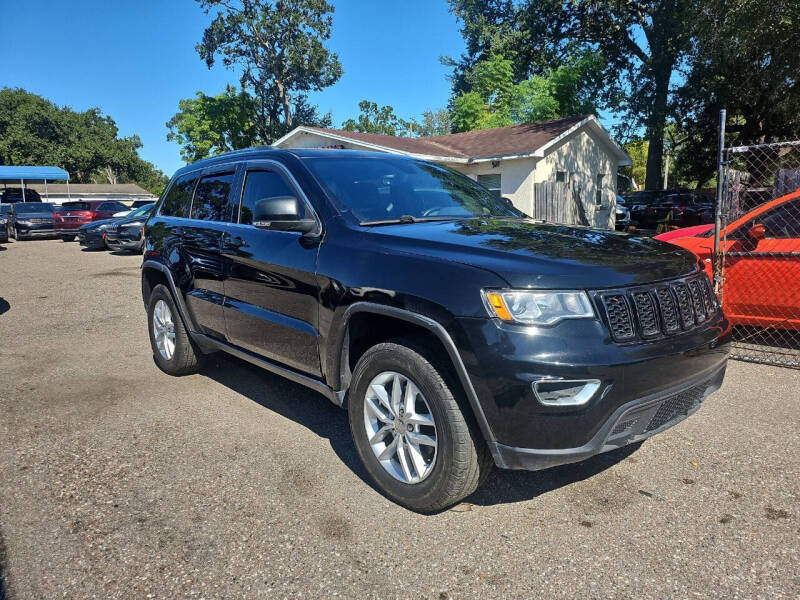 2017 Jeep Grand Cherokee Laredo E