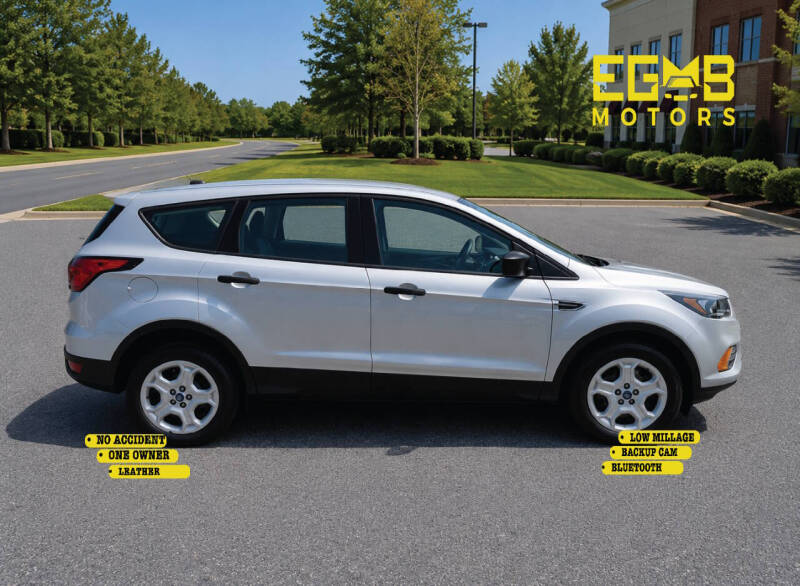 2019 Ford Escape S