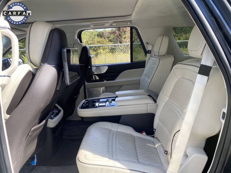 2021 Lincoln Navigator Black Label