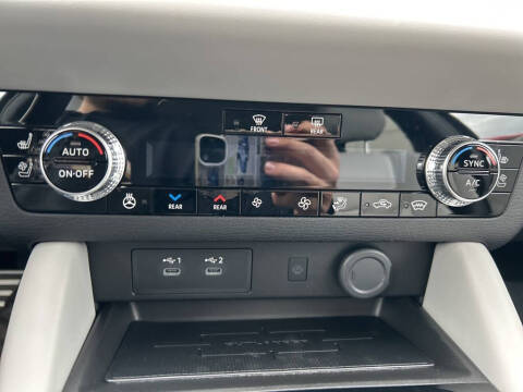 2025 Mitsubishi Outlander SEL Platinum Edition