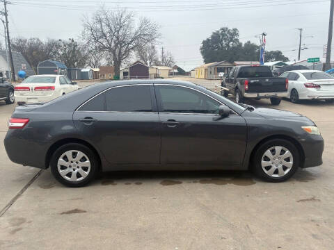 2011 Toyota Camry LE