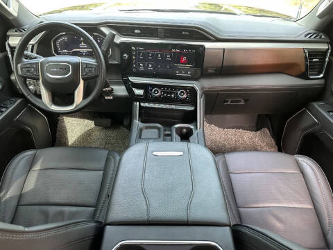 2024 GMC Sierra 3500HD Denali