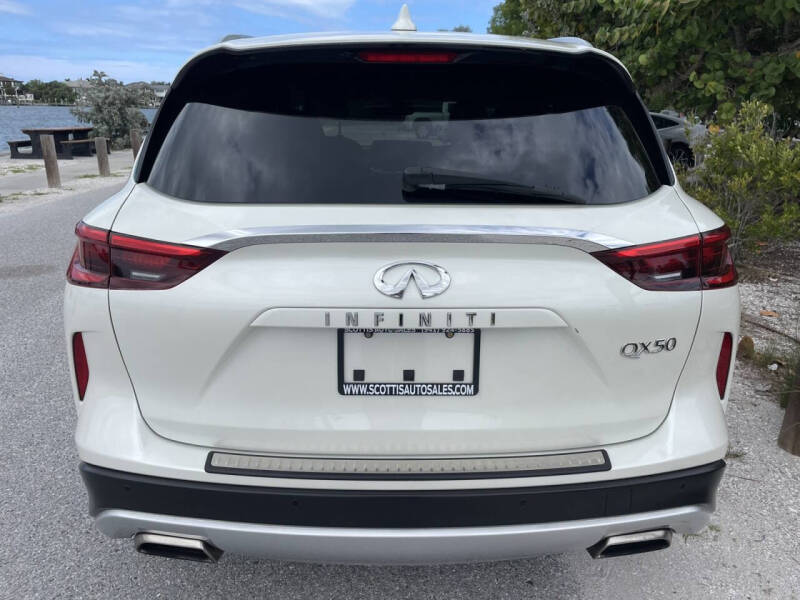 2019 Infiniti QX50 Essential
