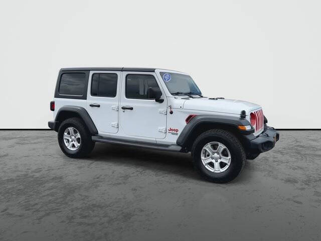 Used 2019 Jeep Wrangler Unlimited Sport S with VIN 1C4HJXDG9KW541936 for sale in Council Bluffs, IA