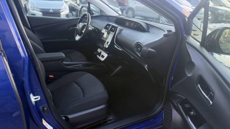 2017 Toyota Prius Two