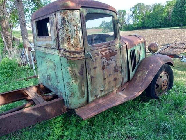 1934 Chevrolet Apache