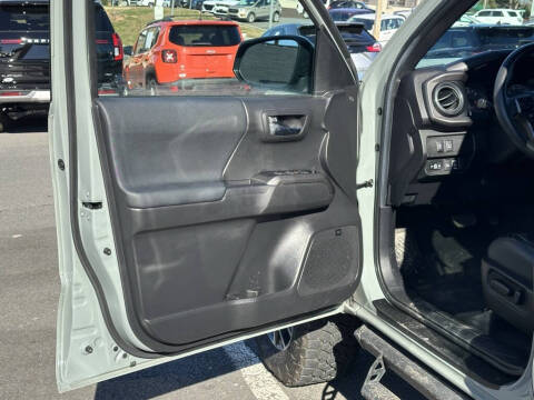 2023 Toyota Tacoma TRD Sport