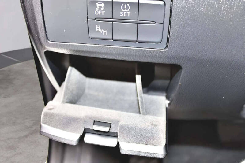 2016 Mazda MAZDA6 i Grand Touring