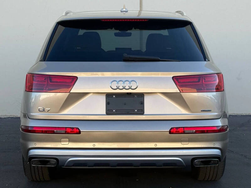 2018 Audi Q7 2.0T quattro Premium Plus