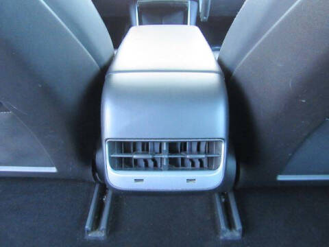 2019 Tesla Model 3 Standard Range