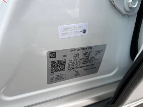 2023 Buick Enclave Essence