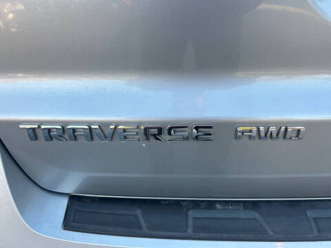 2017 Chevrolet Traverse LT